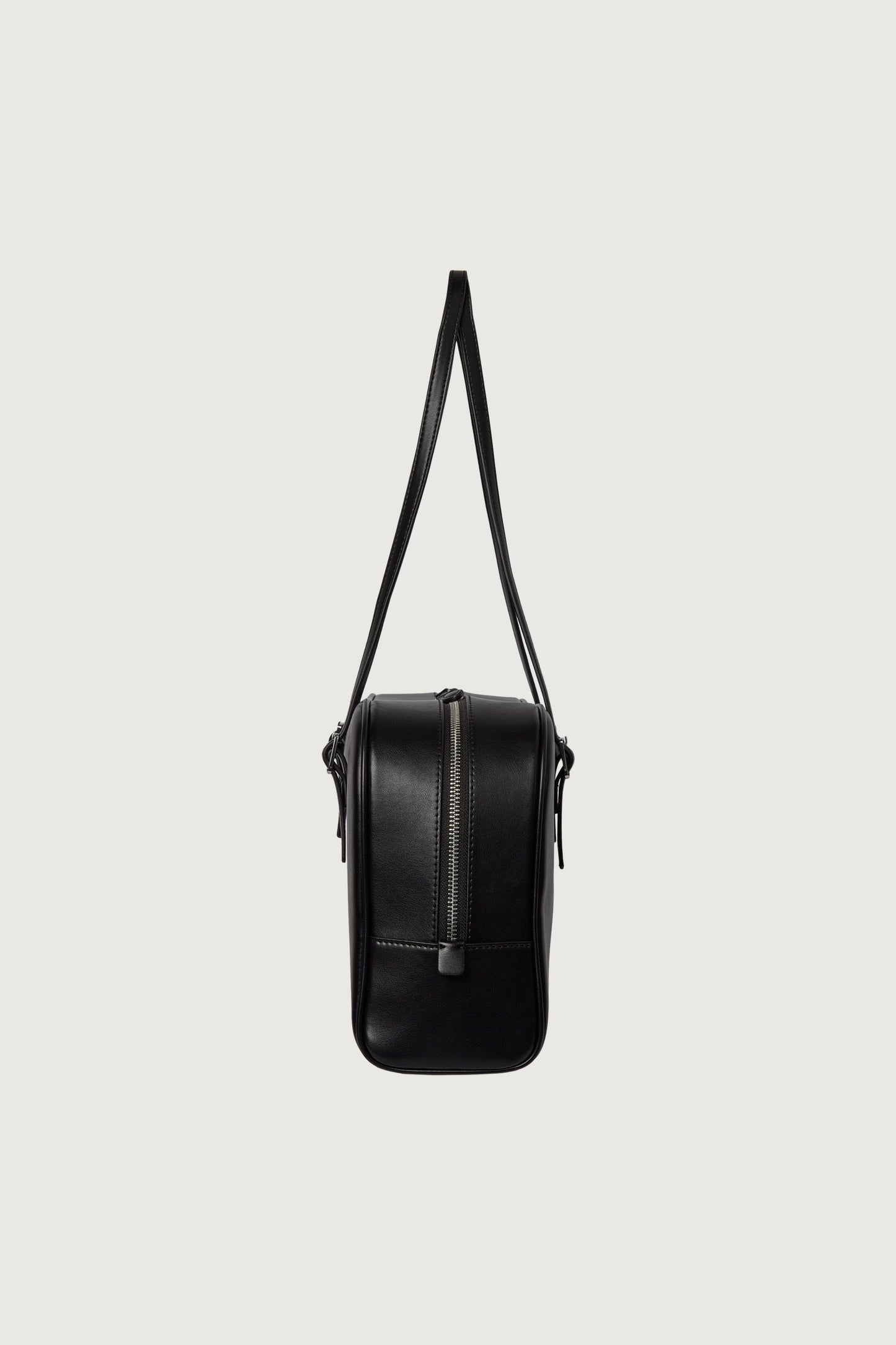 LIV BOWLER BAG