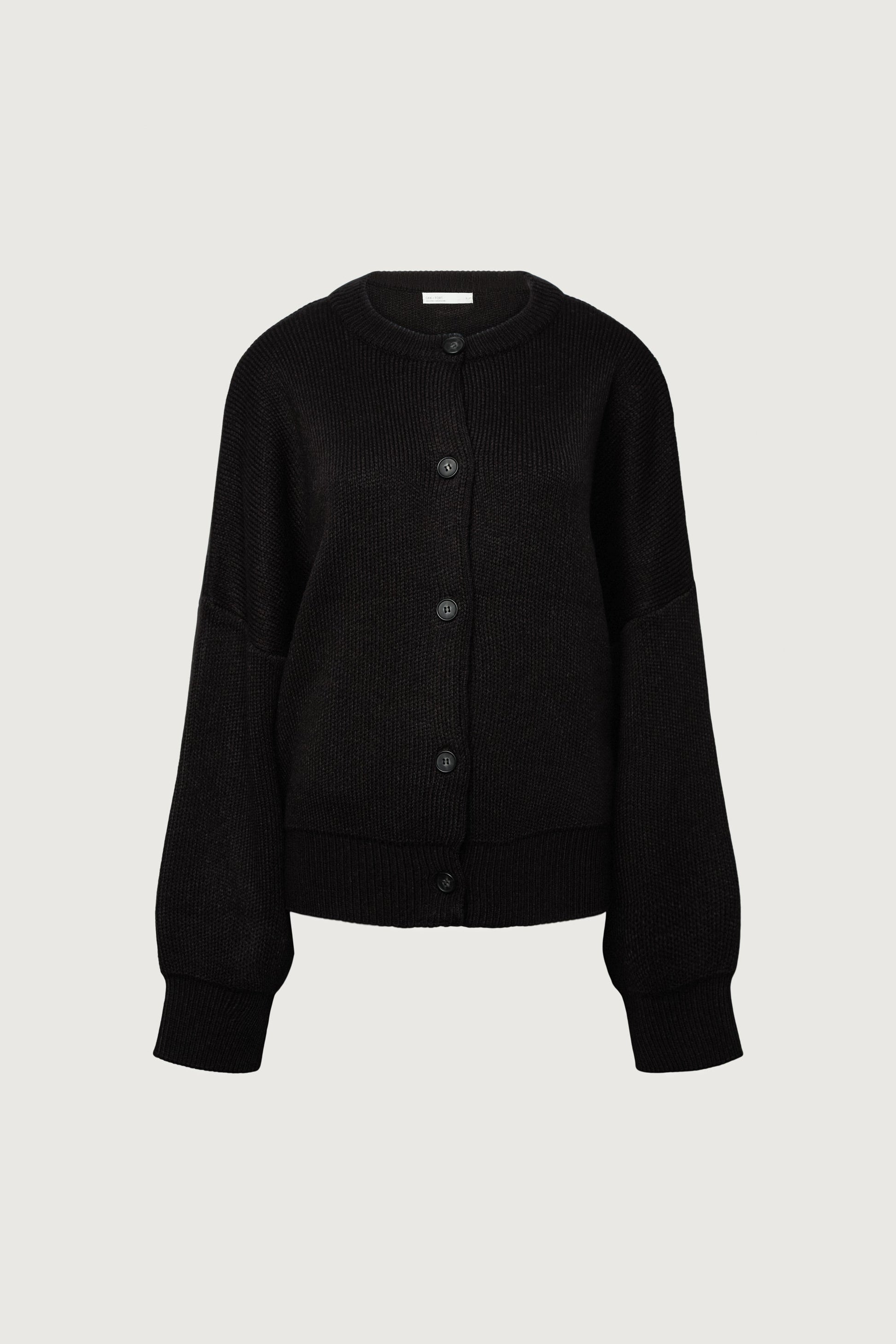 CHUNKY OVERSIZED KNIT SWEATER