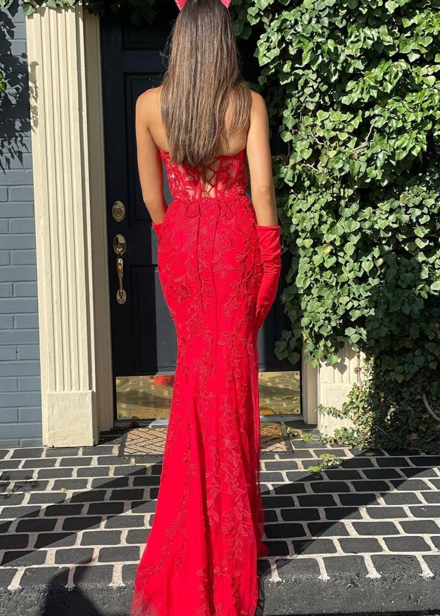 Blue Mermaid Sweetheart Neck Lace Long Prom Dress With Appliques
