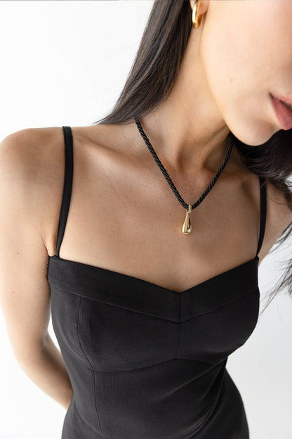 TEAR DROP NECKLACE