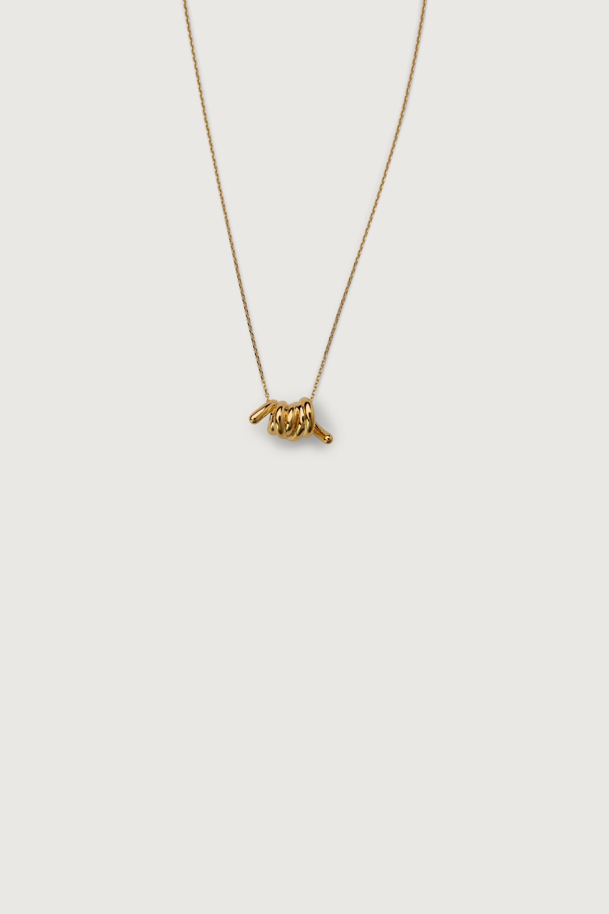 LAYERED CIRCLE NECKLACE