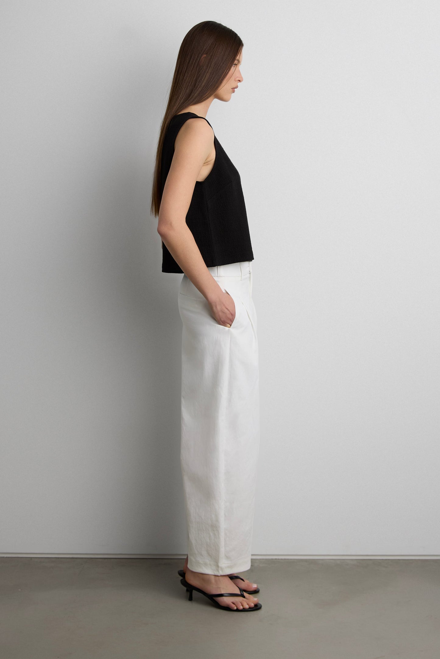 RELAXED PLEATED WIDE LEG PANT