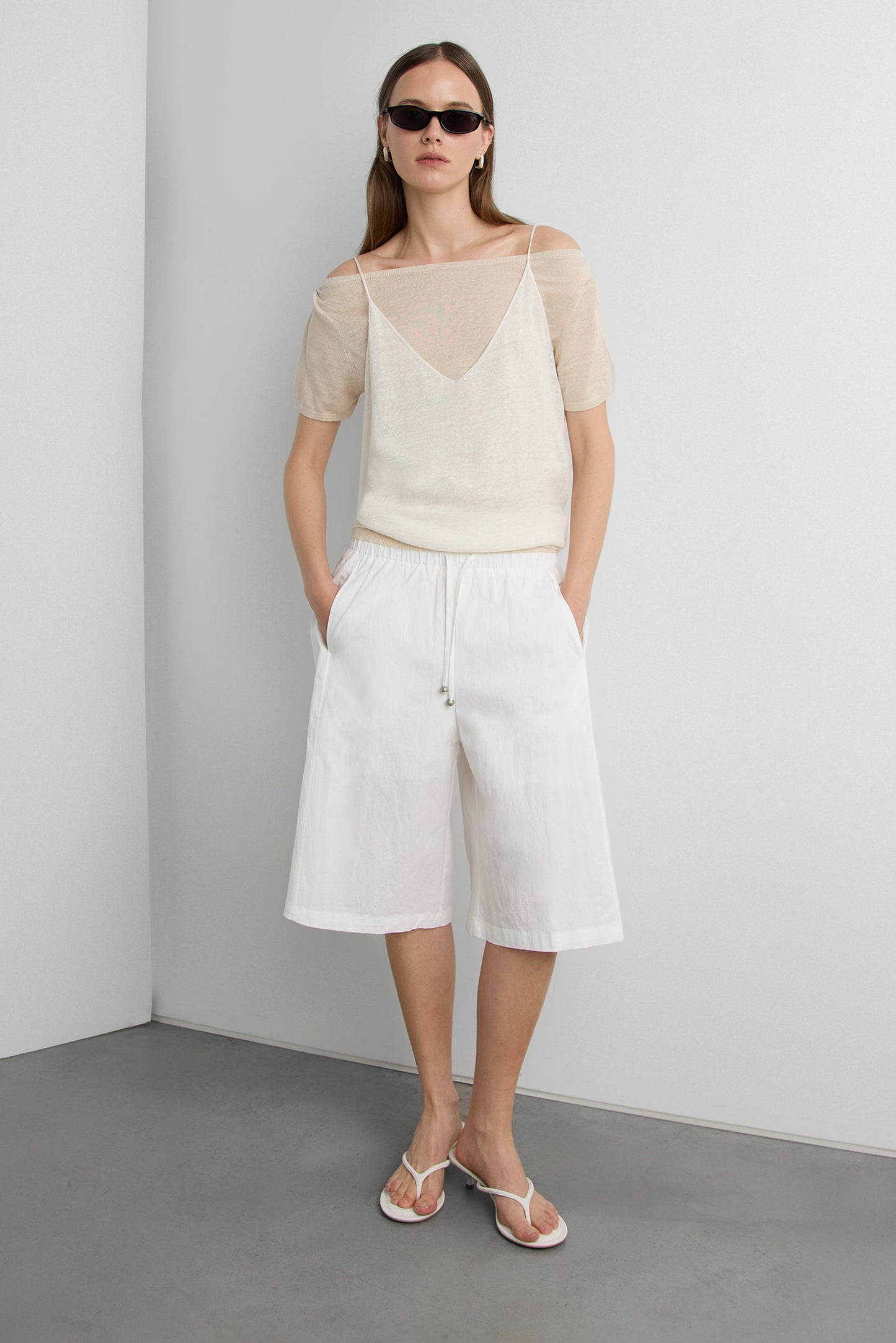 RELAXED DRAWSTRING SHORT