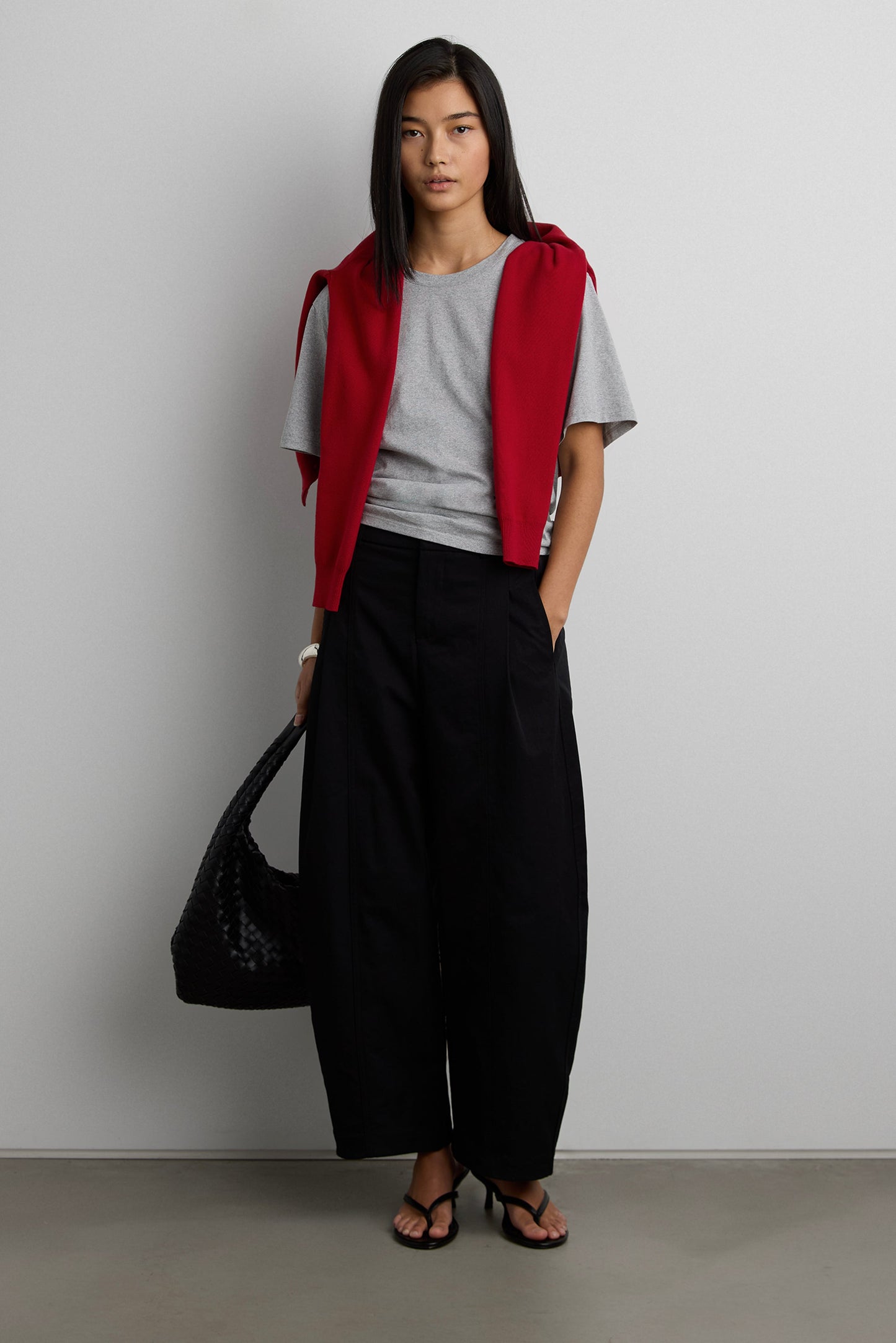 RELAXED PLEATED WIDE LEG PANT