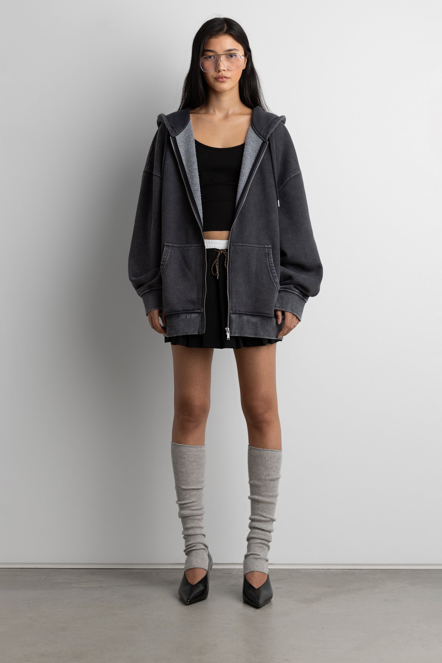 FLEECE STUDIO ZIP-UP HOODIE