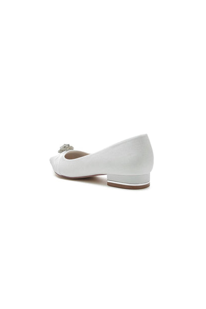 Beaded Pointed Toe Slip-On Wedding Shoes With Rhinestone
