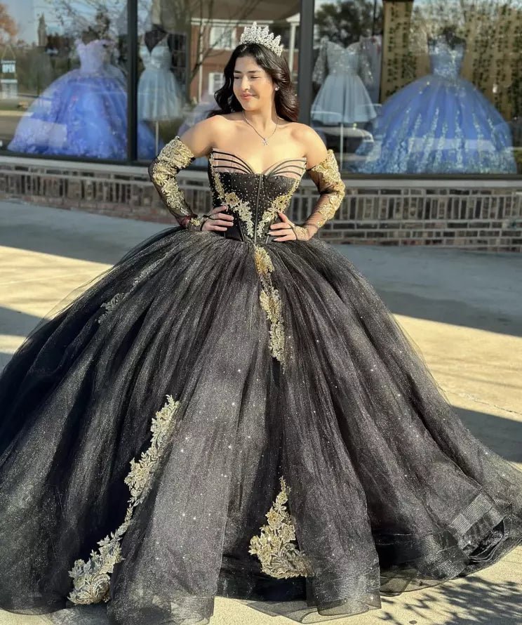 Black Long Sleeves Strapless Quinceanera Dresses with Appliques