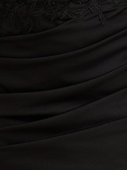 Black - Bodycon Sweetheart Homecoming Dress with Lace Appliques